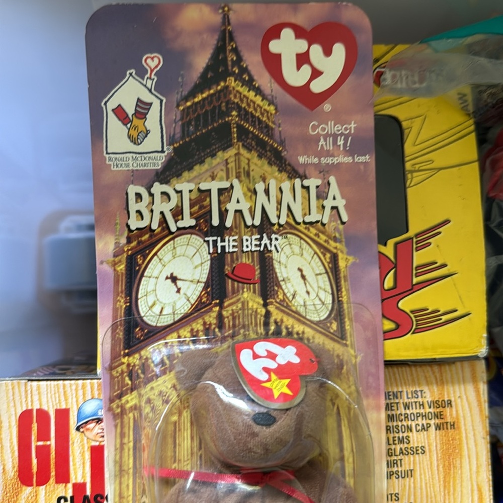 Ty Britannia The Bear